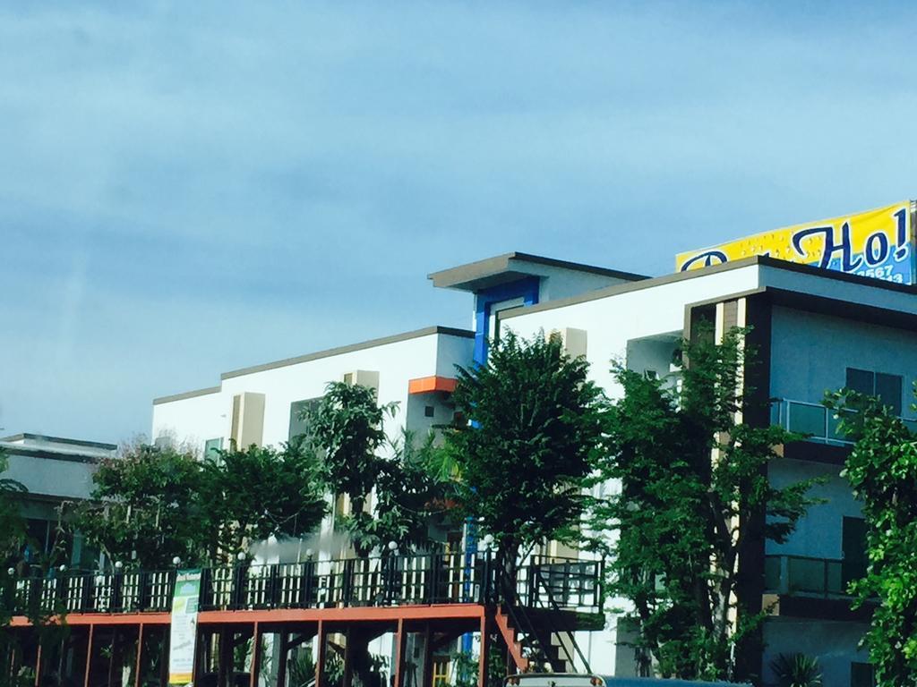 Por-Ho Boutique Hotel Nakhon Ratchasima Phòng bức ảnh