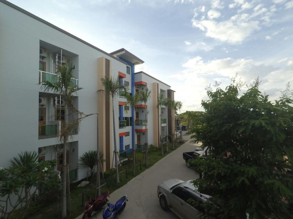 Por-Ho Boutique Hotel Nakhon Ratchasima Ngoại thất bức ảnh