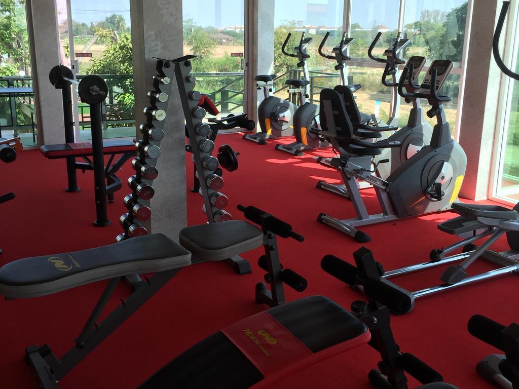 Por-Ho Boutique Hotel Nakhon Ratchasima Ngoại thất bức ảnh