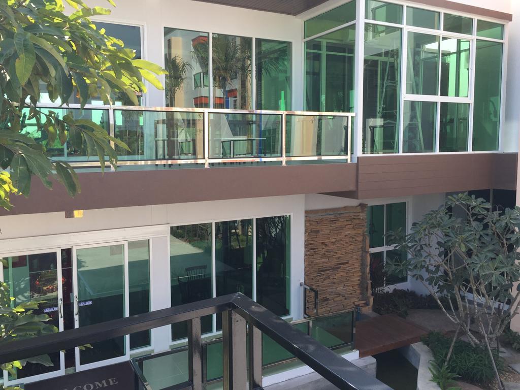 Por-Ho Boutique Hotel Nakhon Ratchasima Ngoại thất bức ảnh
